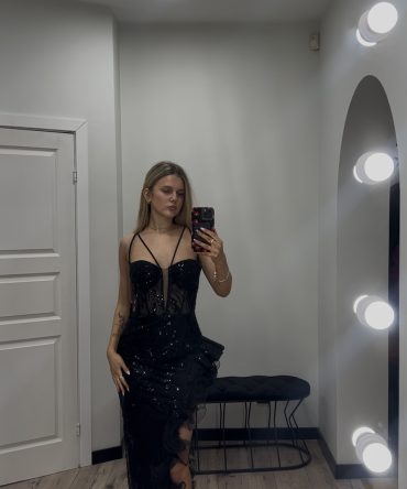 Amber Suknelė