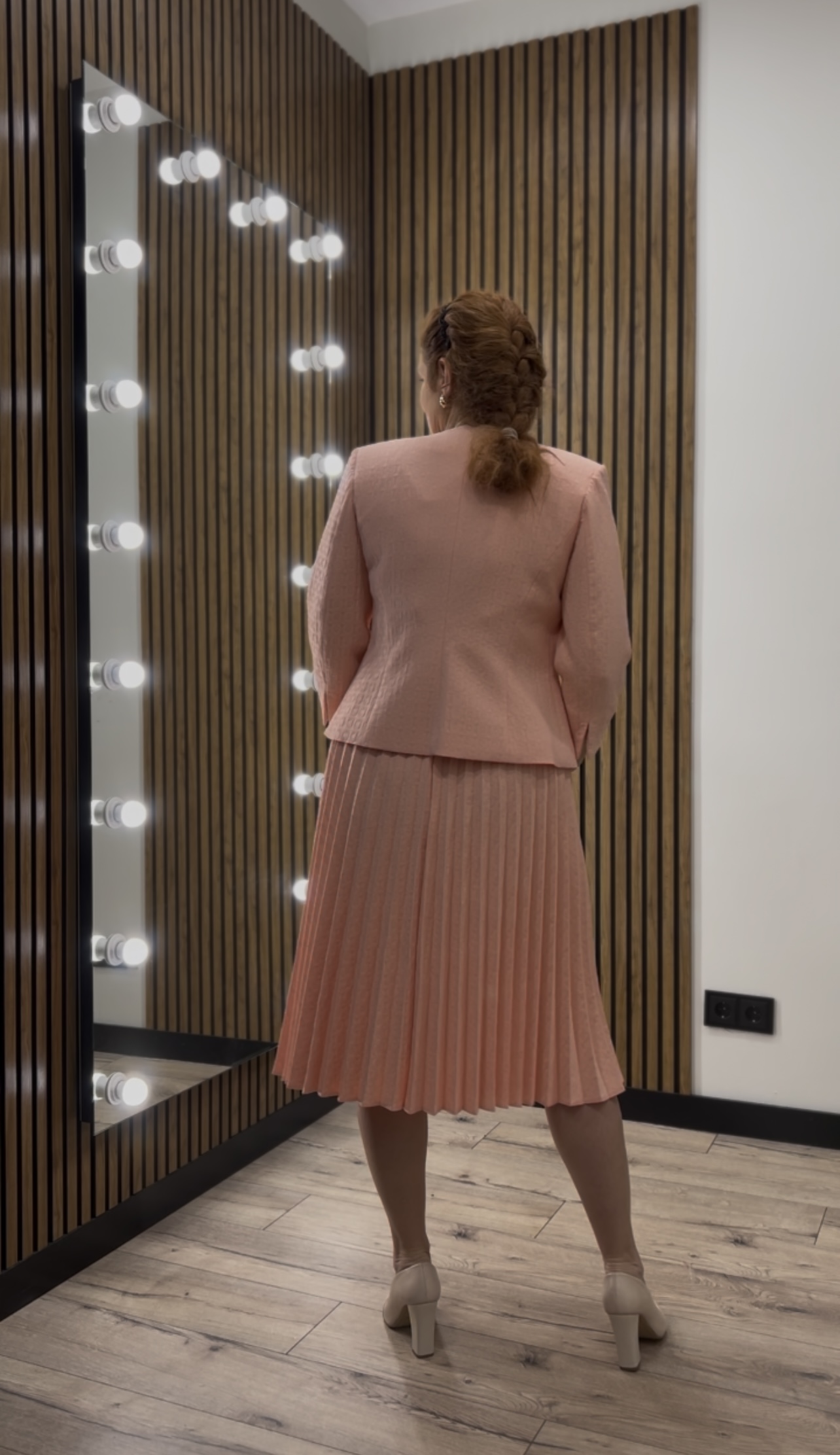 Persikinė elegancija – dviejų dalių šventinis komplektas - Image 3